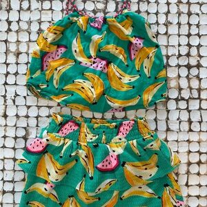 Girls Old Navy matching skirt/short set